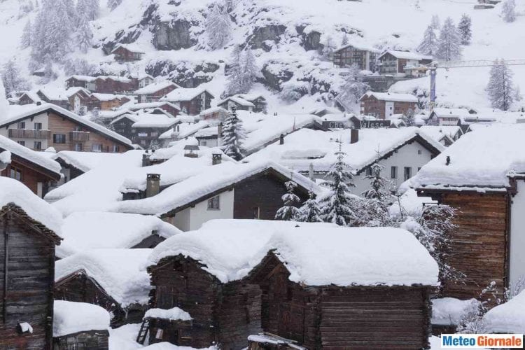 neve-in-abbondante-sull’italia,-previste-vere-tormente