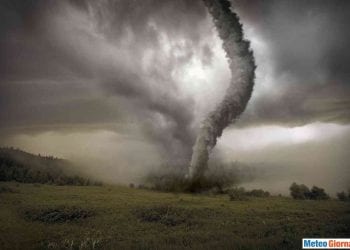 tempesta-sugli-stati-uniti,-19-tornado-e-gravissimi-danni