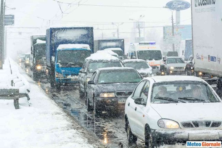 l’inverno-prova-a-illuderci-ancora-con-freddo-e-neve-a-meta-mese