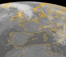 ciclone-artico-e-nucleo-freddo-balcanico,-a-dividerli-c’e-il-vasto-anticiclone