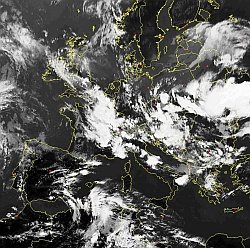 temporali-a-spasso-per-l’europa,-l’alta-pressione-protegge-solo-la-penisola-scandinava