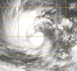 il-tifone-tokage-rinforza-nel-mar-delle-filippine