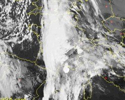 piogge-torrenziali-nel-sud-della-francia.-gran-caldo-in-medio-oriente-e-turchia