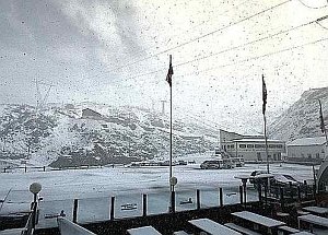 crollo-termico,-aria-fredda-addossata-alla-catena-alpina:-spruzzate-di-neve-fin-sotto-i-2000-metri