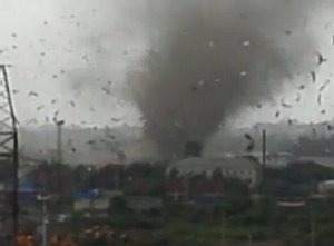 estremo-oriente-russo:-impressionante-tornado-devasta-la-citta-di-blagoveschensk