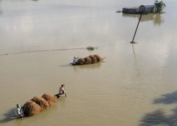 alluvioni-di-proporzioni-bibliche-in-india