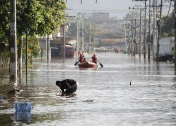 alluvione-in-una-favela-di-rio,-ma-non-per-colpa-delle-piogge:-il-video