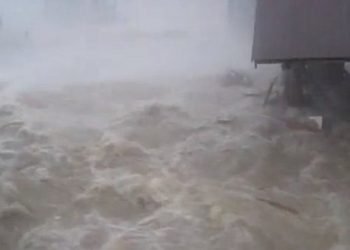 tifone-hayan,-furia-devastatrice-come-uno-tsunami:-video-apocalittico
