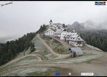 est-alpi:-fiocchi-di-neve-sotto-i-1800-metri,-imbiancato-monte-lussari
