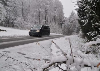 la-prima-neve-di-stagione-sorprende-anche-i-tedeschi