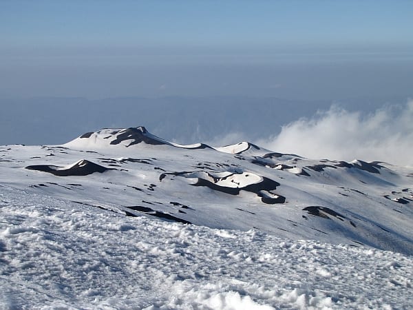 immagine 5 del capitolo 1 del reportage vulcano etna cratere maggiore visto da vicino